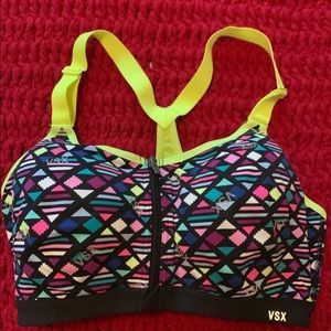 Victorias Secret VSX Sports Bra
